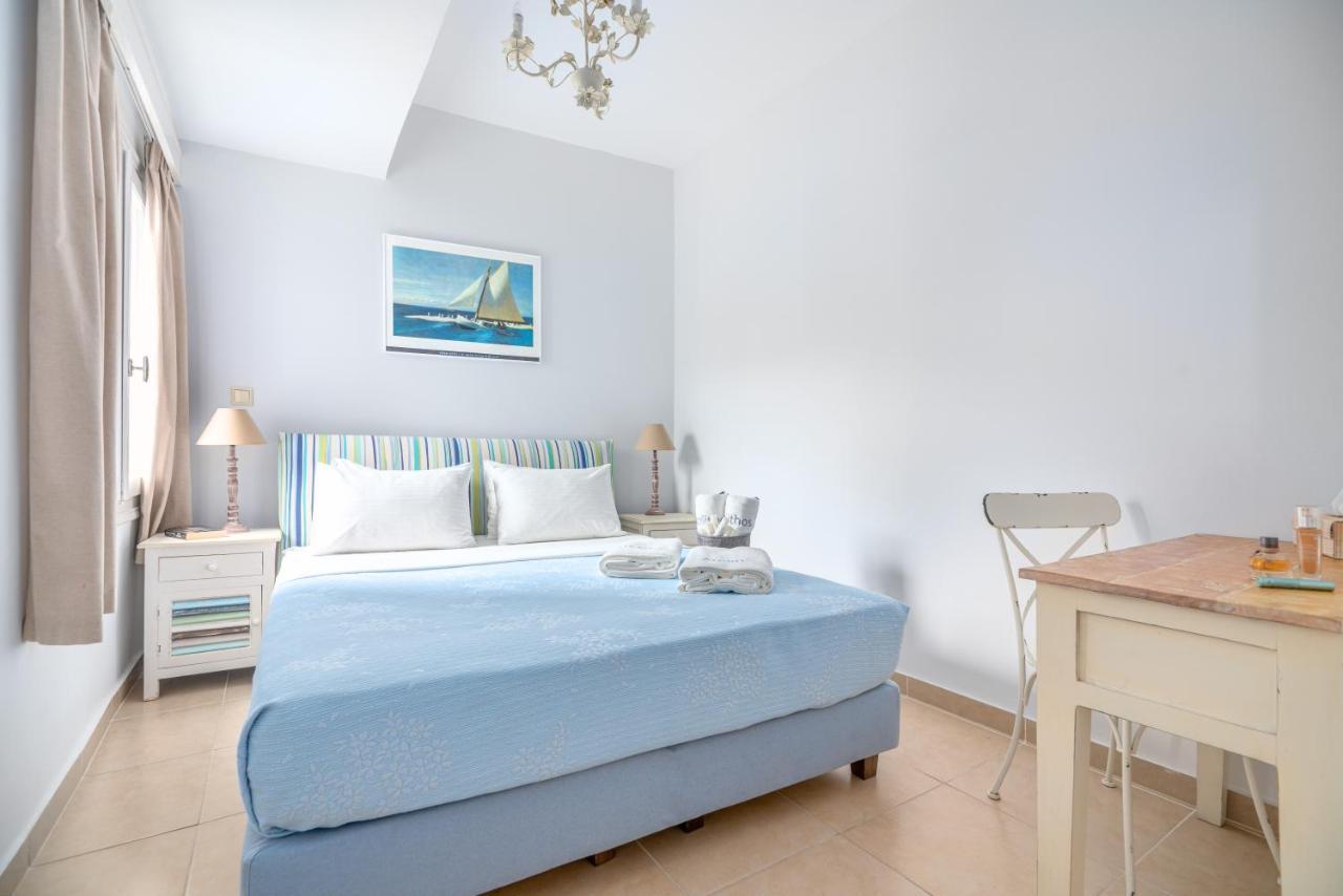 Arolithos Hotel Spetses Town Ngoại thất bức ảnh