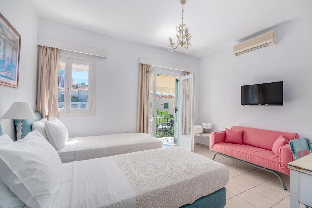 Arolithos Hotel Spetses Town Ngoại thất bức ảnh