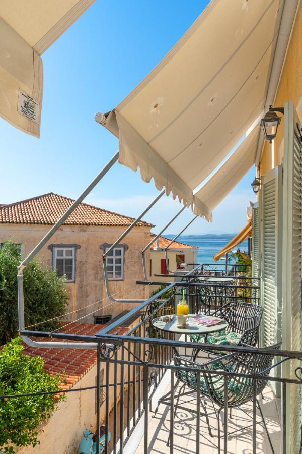 Arolithos Hotel Spetses Town Ngoại thất bức ảnh