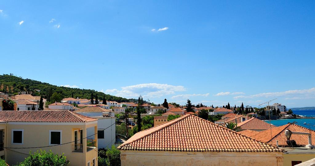 Arolithos Hotel Spetses Town Ngoại thất bức ảnh