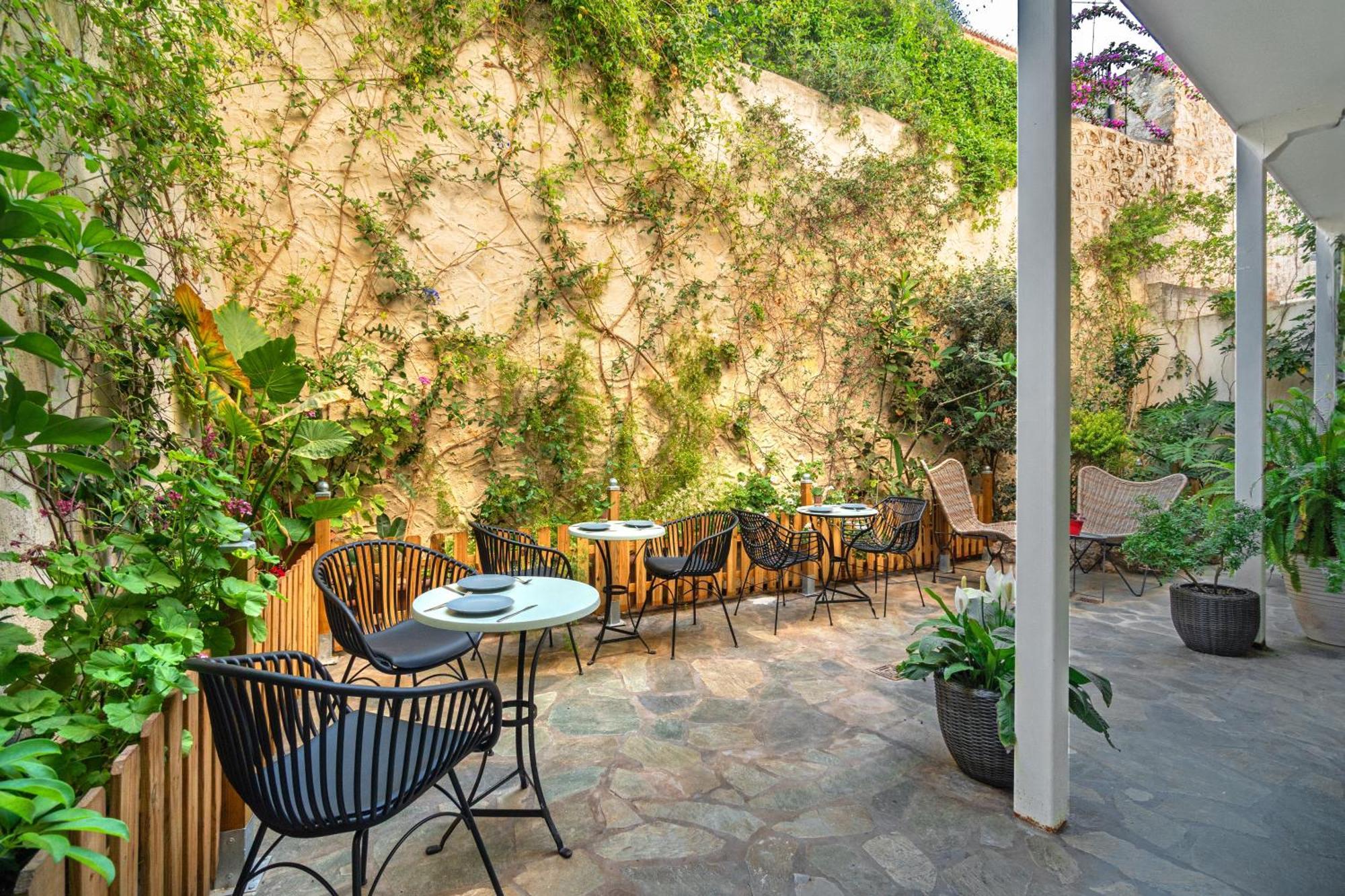 Arolithos Hotel Spetses Town Ngoại thất bức ảnh