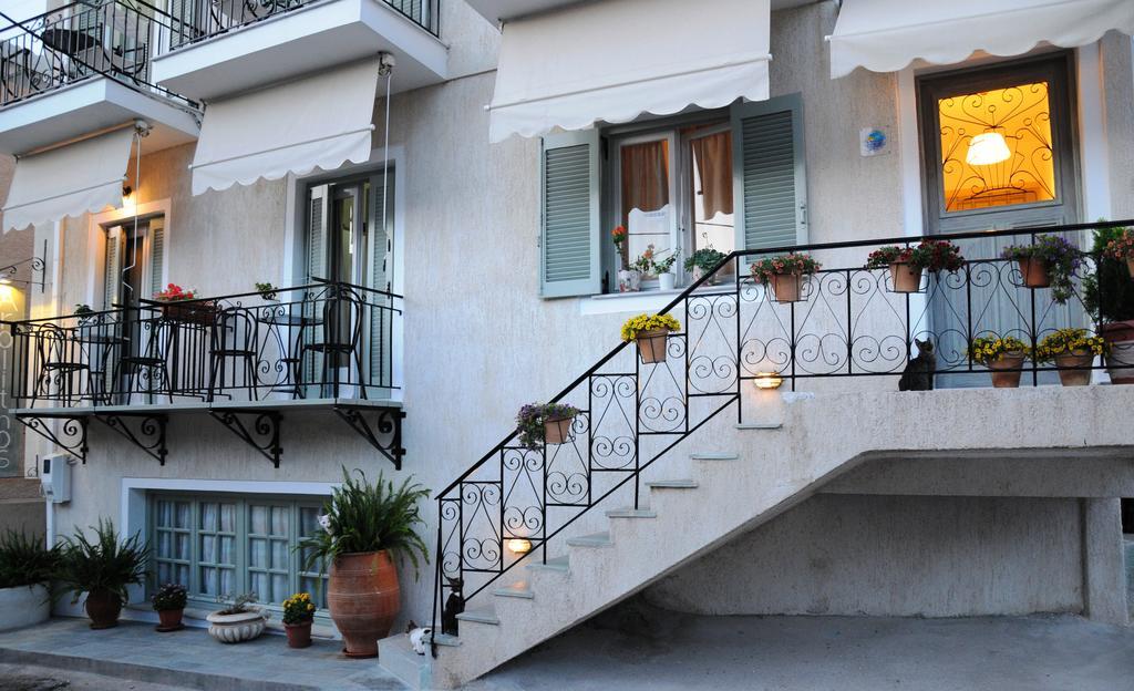 Arolithos Hotel Spetses Town Ngoại thất bức ảnh